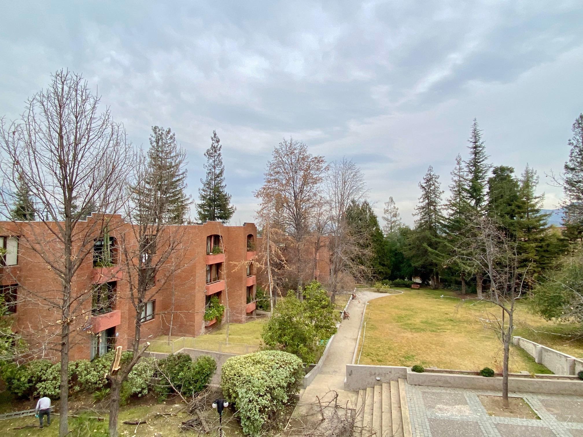 EL HUINGANAL / COLEGIO MAYFLOWER